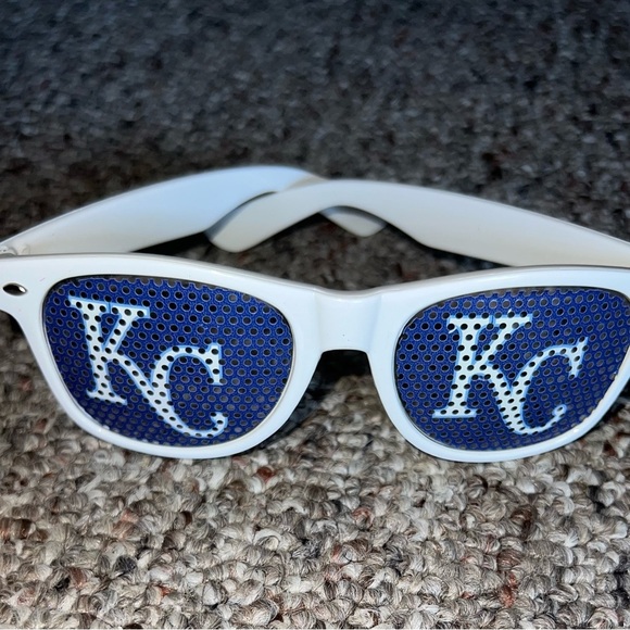 KC Royals baseball AOS Logo sunglasses #RoyalsSocial​ - Picture 8 of 9